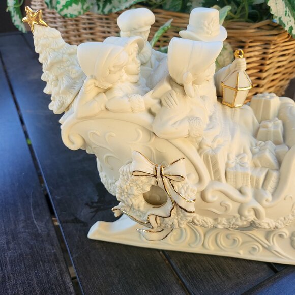 Vintage White with Gold Trim Porcelain Christmas Sleigh with family - Picture 12 of 16